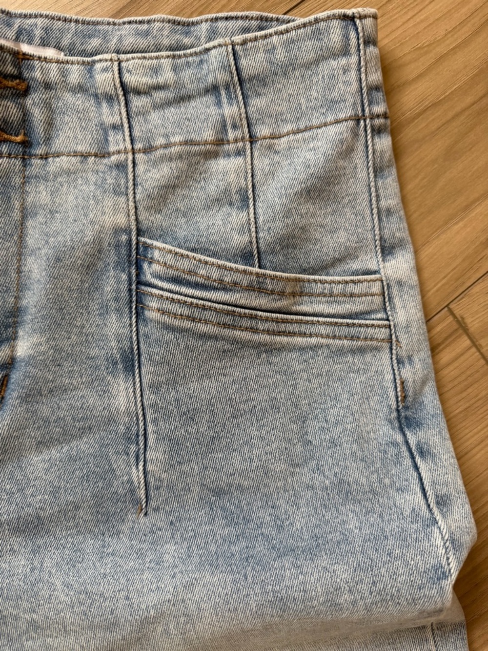 Mica Los Angeles High Rise Wide Leg Denim Jean Light Wash Sz 29 - Picture 3 of 9